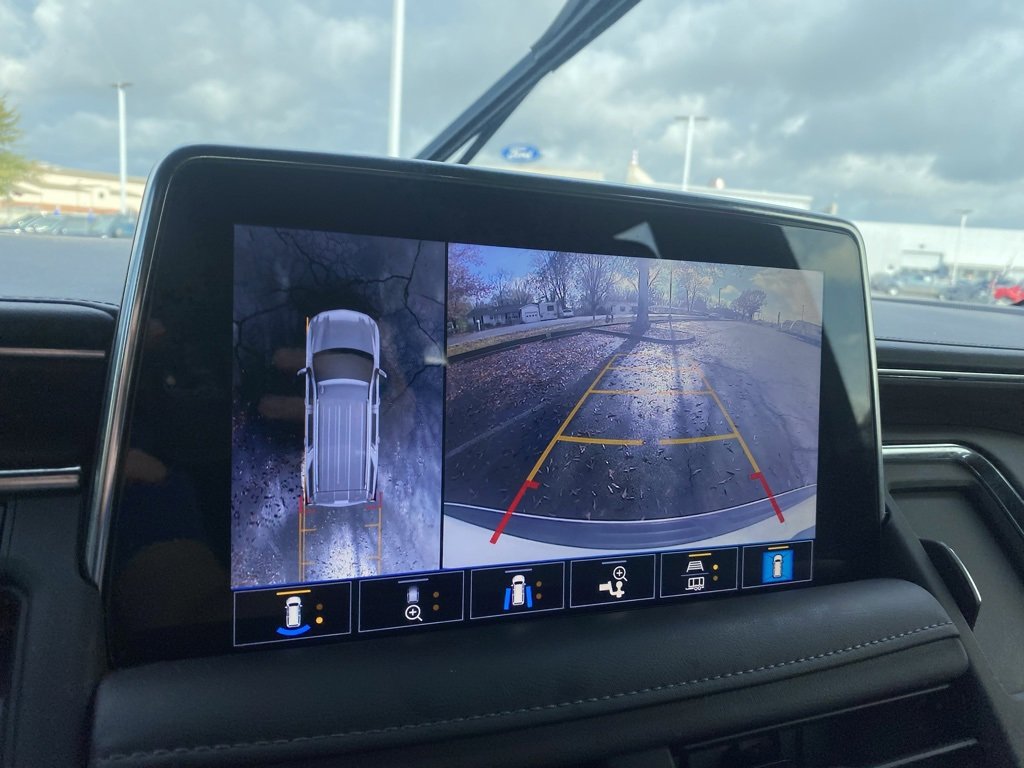 Used 2021 Chevrolet Tahoe Z71 w/ Luxury Package image 20