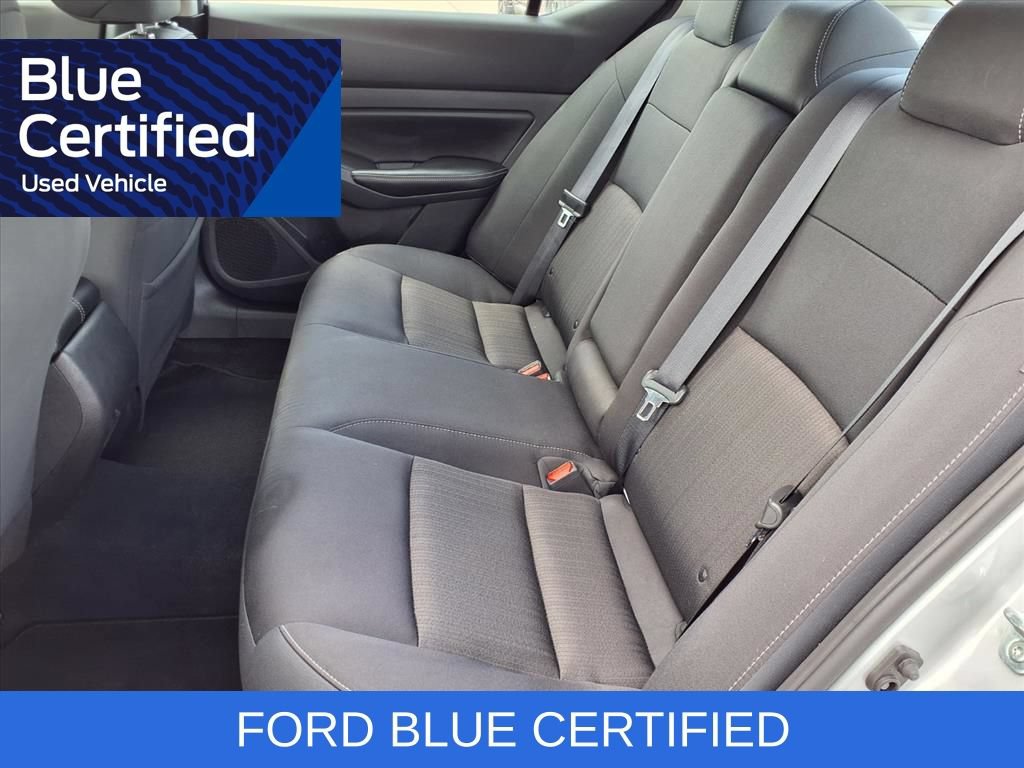 Used 2024 Nissan Altima 2.5 SV FWD image 25
