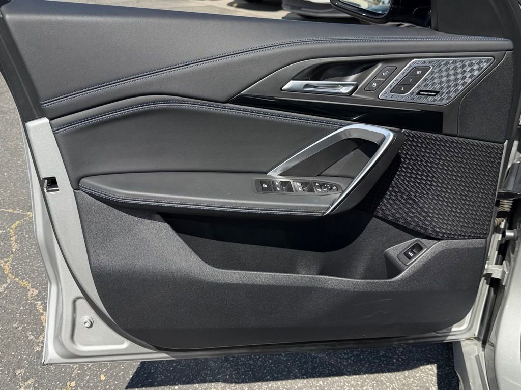 Used 2024 BMW X1 M35i w/ Premium Package image 14