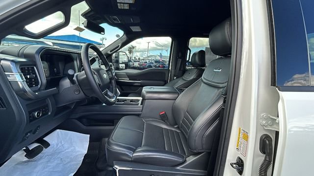 Certified 2025 Ford F450 Platinum w/ FX4 Off-Road Package image 17