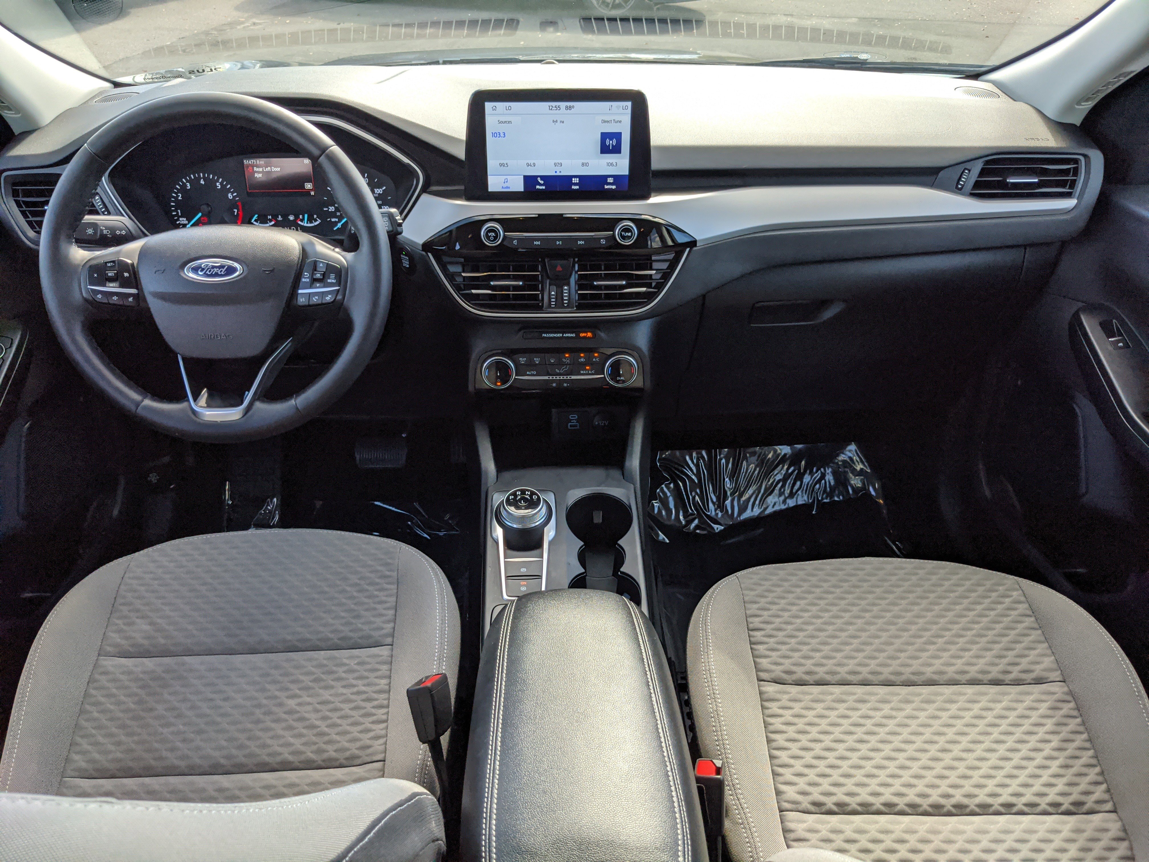 Certified 2022 Ford Escape SE w/ SE Sport Appearance Package image 17