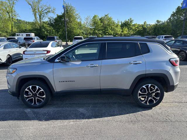 Used 2022 Jeep Compass Limited AWD/4WD image 3