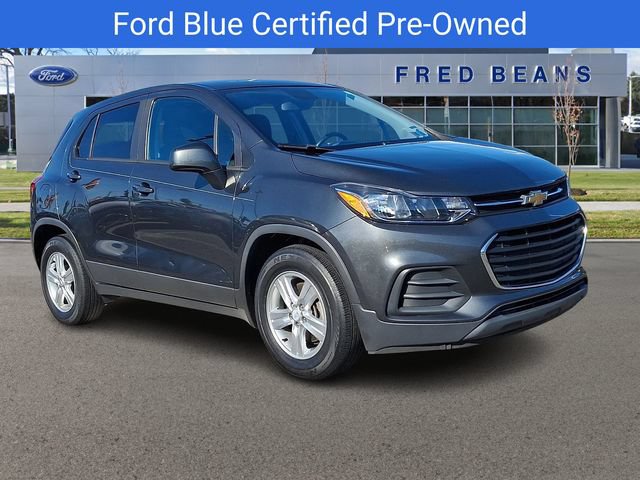 Used 2020 Chevrolet Trax LS w/ Tint and Cruise Package FWD image 1
