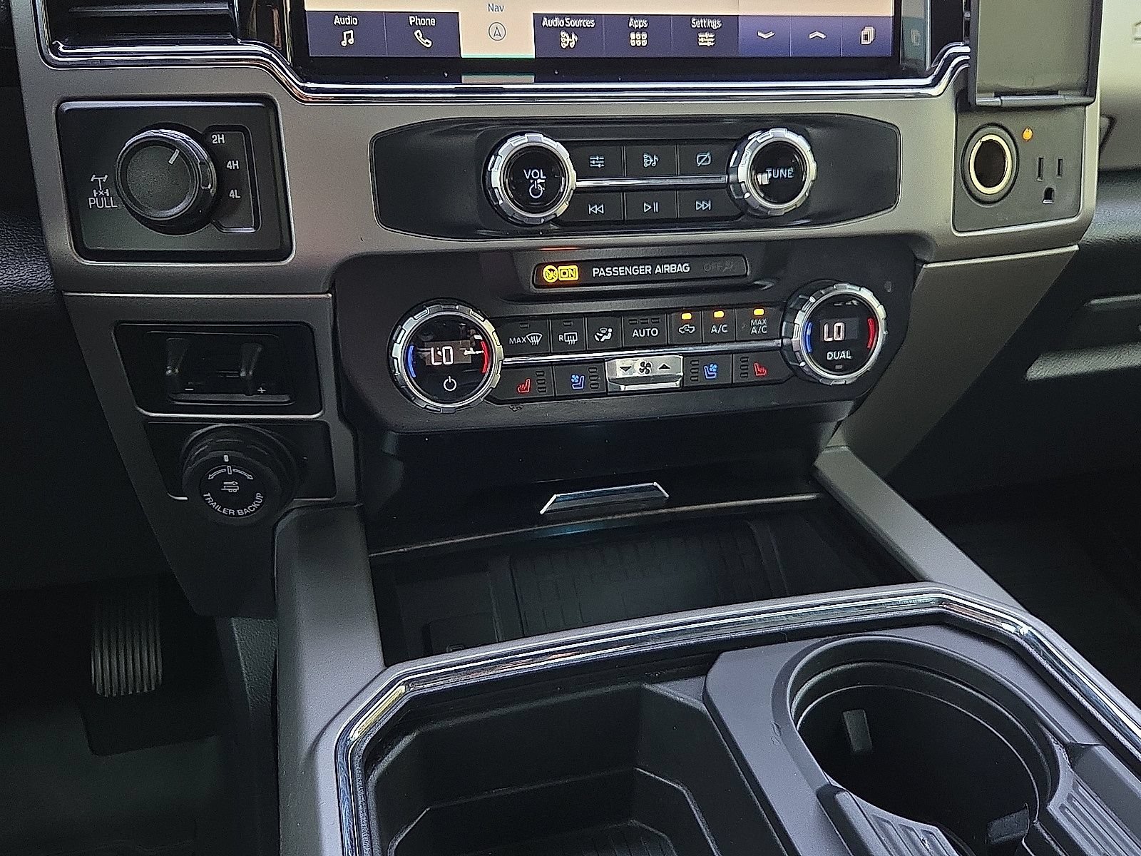Certified 2022 Ford F250 Lariat w/ Lariat Ultimate Package AWD/4WD image 18
