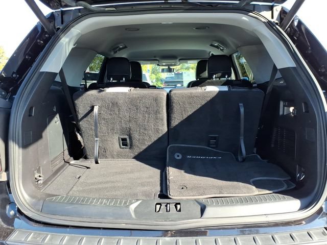 Certified 2021 Ford Explorer XLT w/ Equipment Group 202A AWD/4WD image 8