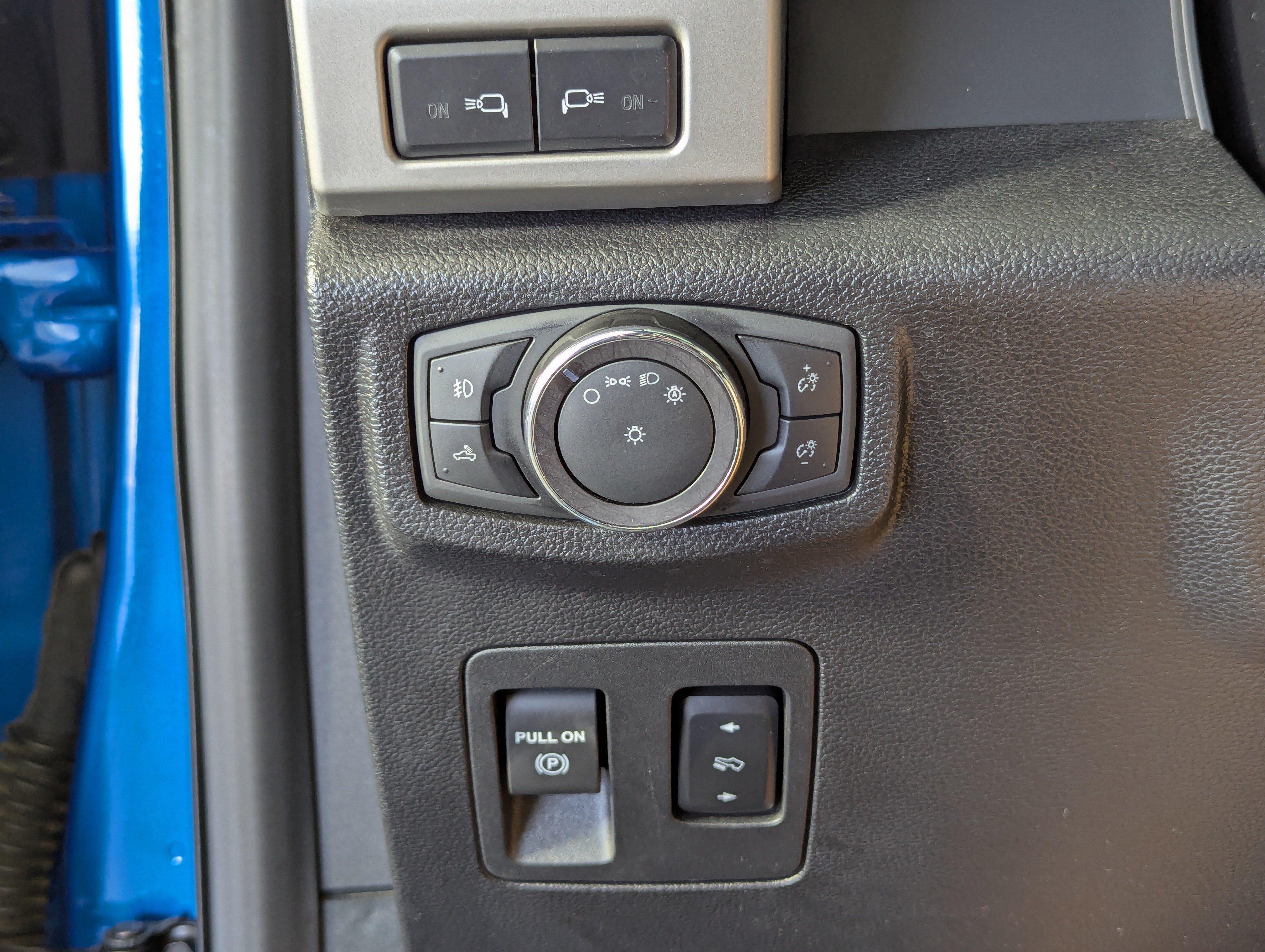 Certified 2019 Ford F150 Lariat AWD/4WD image 34