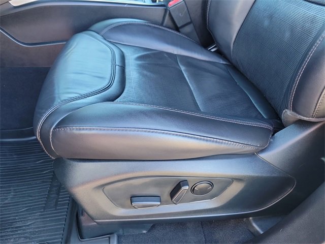 Certified 2023 Ford Explorer Platinum w/ Class IV Trailer Tow Package image 22