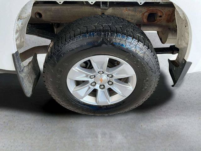 Used 2025 Chevrolet Silverado 1500 LT AWD/4WD image 28