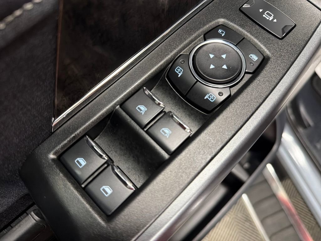 Certified 2025 Ford F250 Lariat w/ Chrome Package image 17