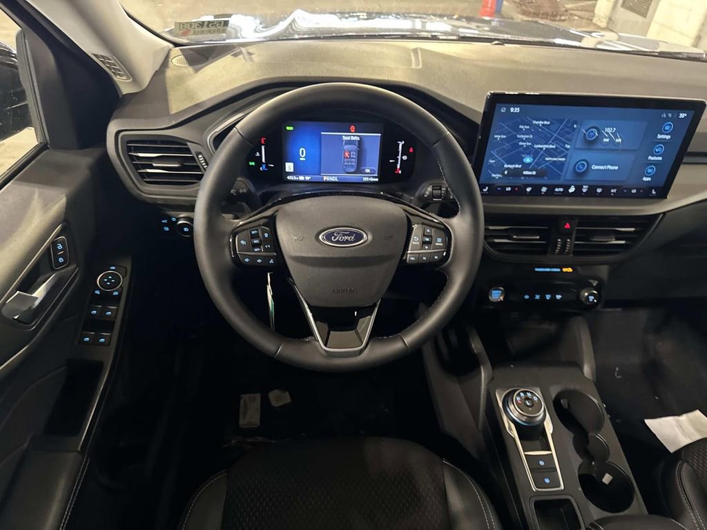 Certified 2025 Ford Escape Base image 11