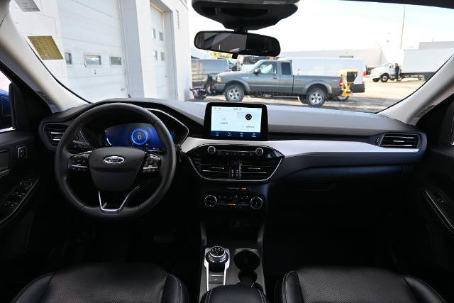 Certified 2022 Ford Escape SEL w/ Technology Package AWD/4WD image 29