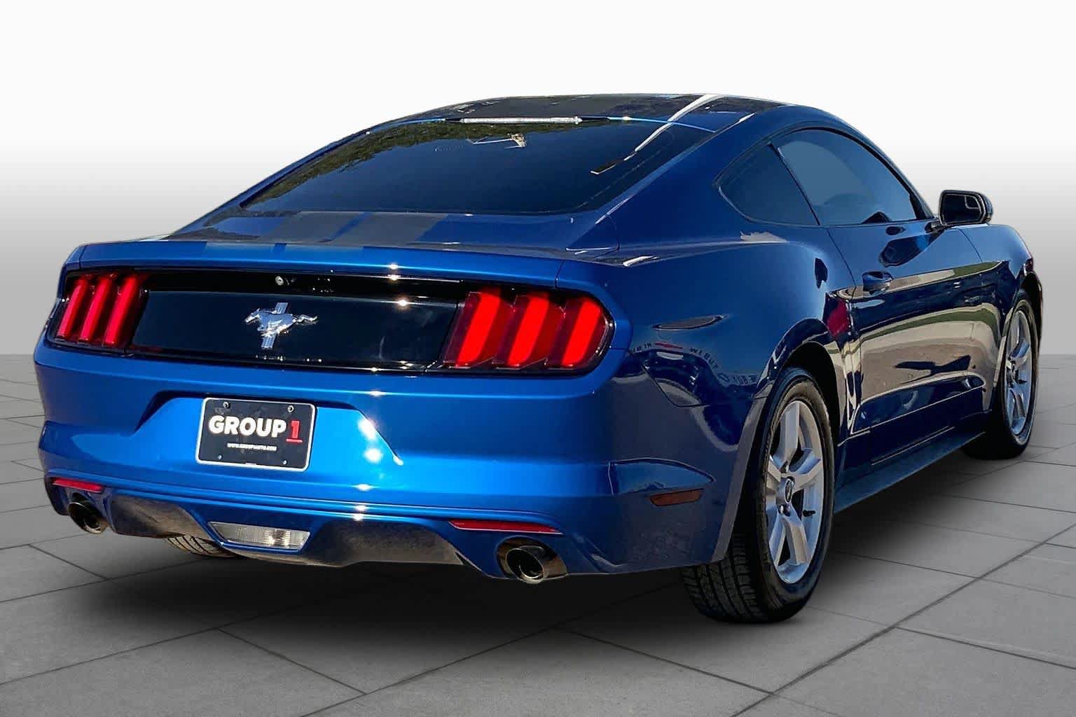 Certified 2017 Ford Mustang Coupe RWD image 13