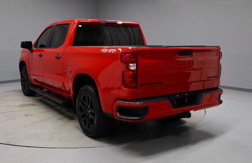 Used 2023 Chevrolet Silverado 1500 Custom image 8