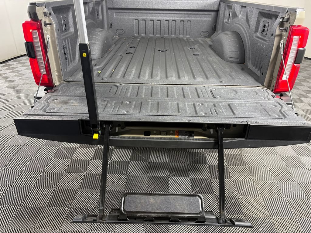 Certified 2026 Ford F250 King Ranch w/ Chrome Package AWD/4WD image 34