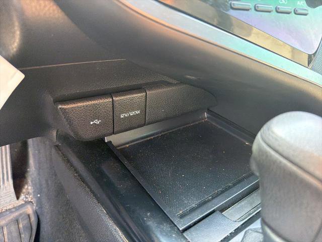 Used 2020 Toyota Camry LE FWD image 22