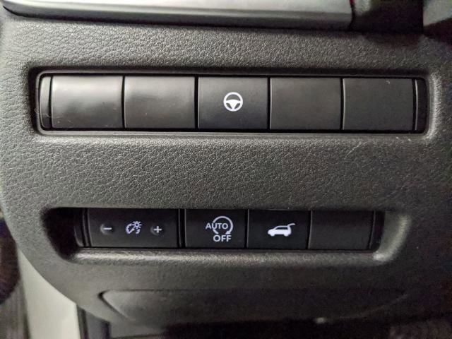 Used 2024 Nissan Rogue SV image 14