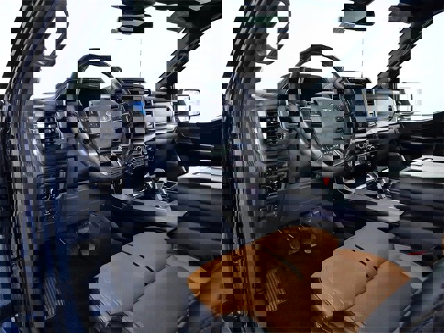 Certified 2023 Ford F150 Platinum image 18