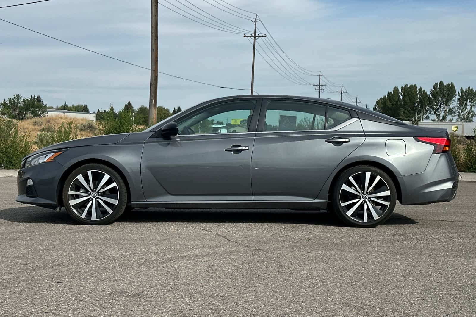 Used 2021 Nissan Altima 2.5 SR FWD image 5
