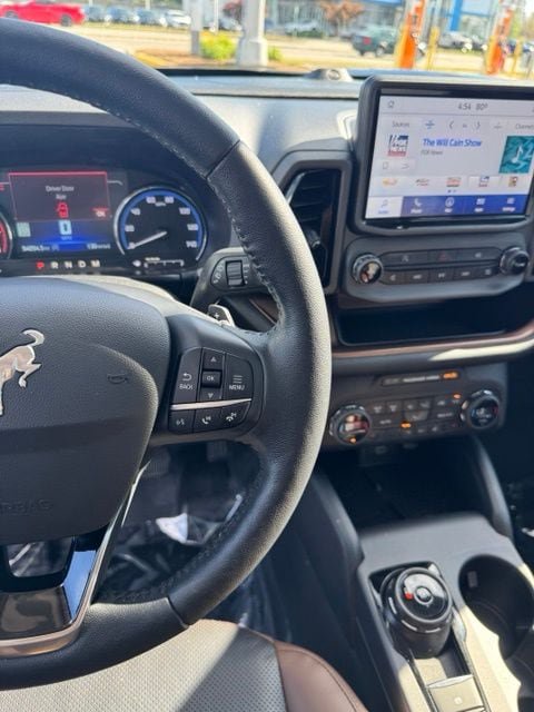 Certified 2021 Ford Bronco Sport Badlands w/ Badlands Package AWD/4WD image 17
