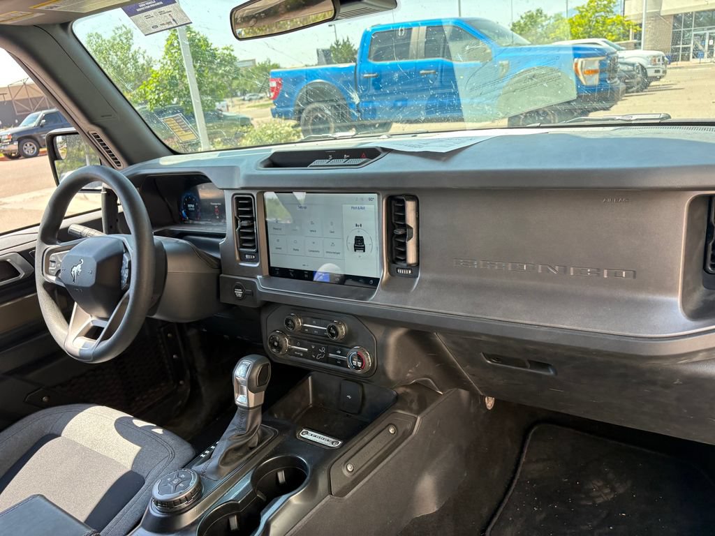 Certified 2025 Ford Bronco 2-Door AWD/4WD image 31