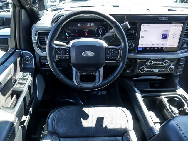 Certified 2025 Ford F450 Platinum AWD/4WD image 18