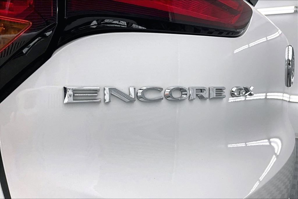Used 2023 Buick Encore GX Essence w/ Experience Buick Package image 10