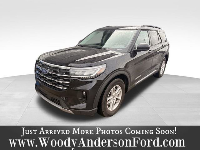 Certified 2025 Ford Explorer Active w/ Active Comfort Package RWD image 1