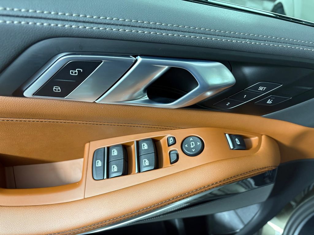 Used 2026 BMW X5 xDrive40i w/ M Sport Package image 20