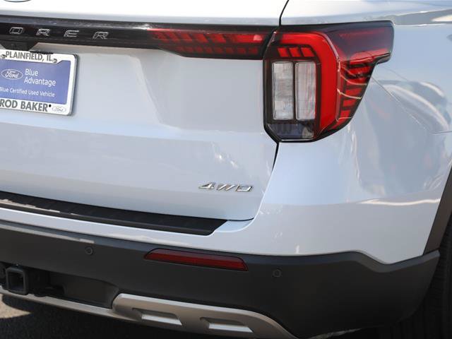 Certified 2025 Ford Explorer Active w/ Active Comfort Package AWD/4WD image 8