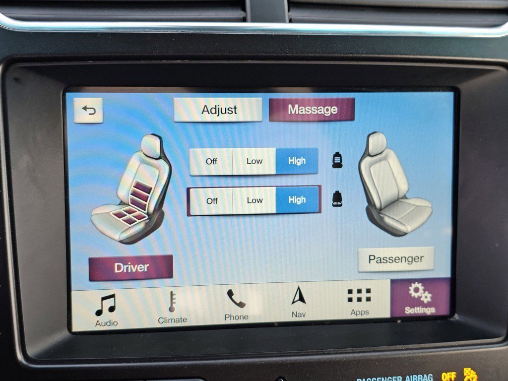 Certified 2018 Ford Explorer Platinum image 15