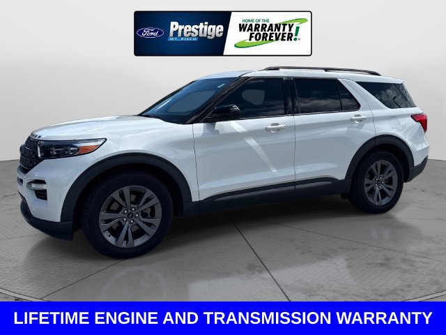 Certified 2022 Ford Explorer XLT w/ Equipment Group 202A RWD image 8