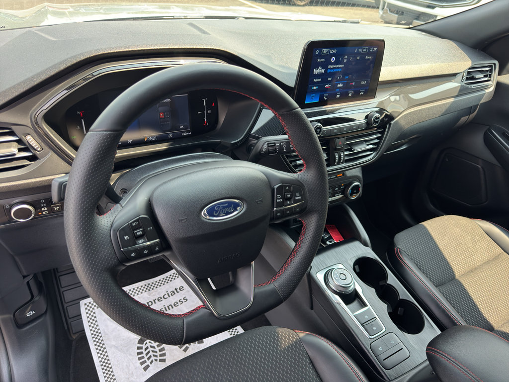 Certified 2026 Ford Escape ST-Line AWD/4WD image 13