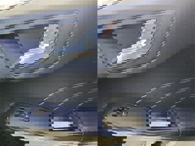 Certified 2023 Ford Escape ST-Line w/ Tech Pack #1 image 31