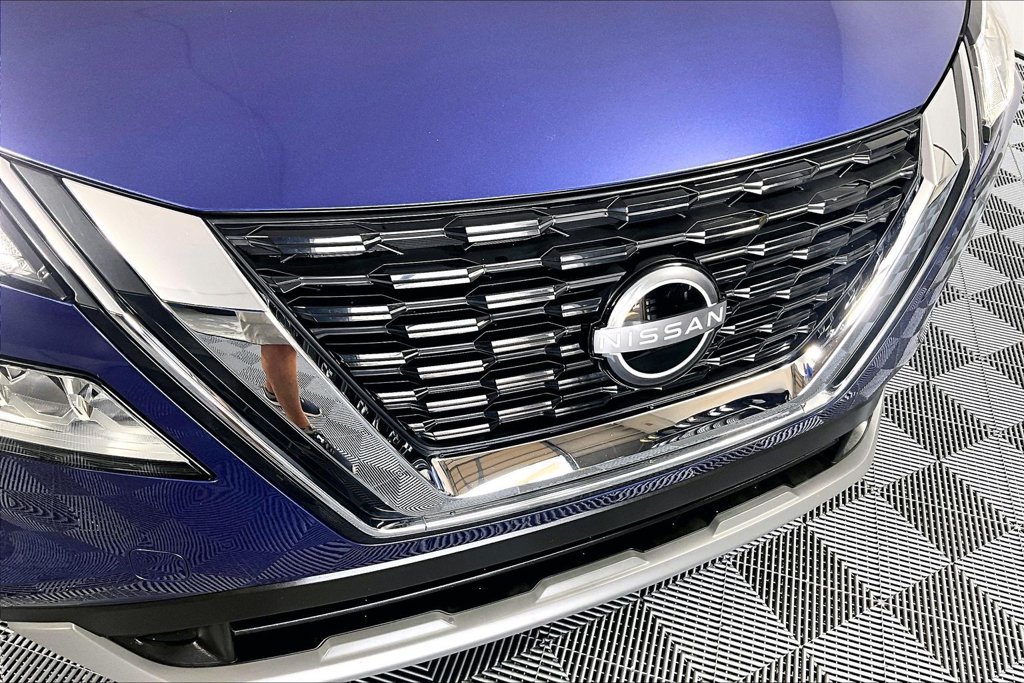 Used 2023 Nissan Rogue SV AWD/4WD image 29