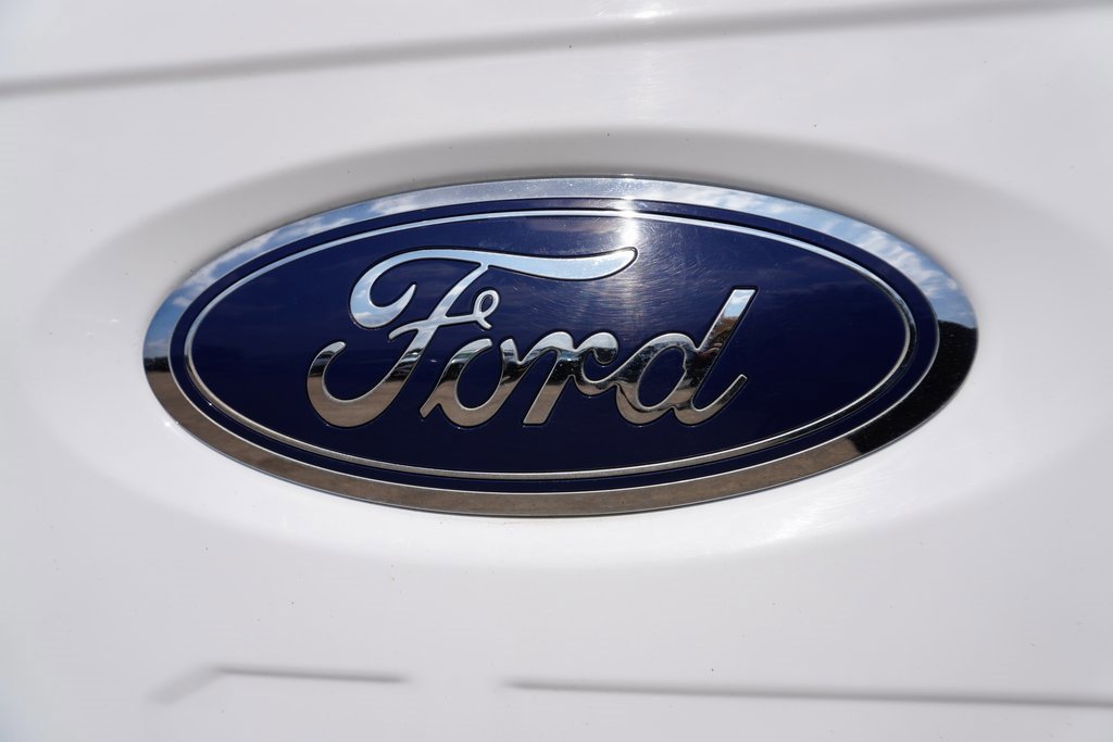 Certified 2023 Ford F150 Lariat image 32