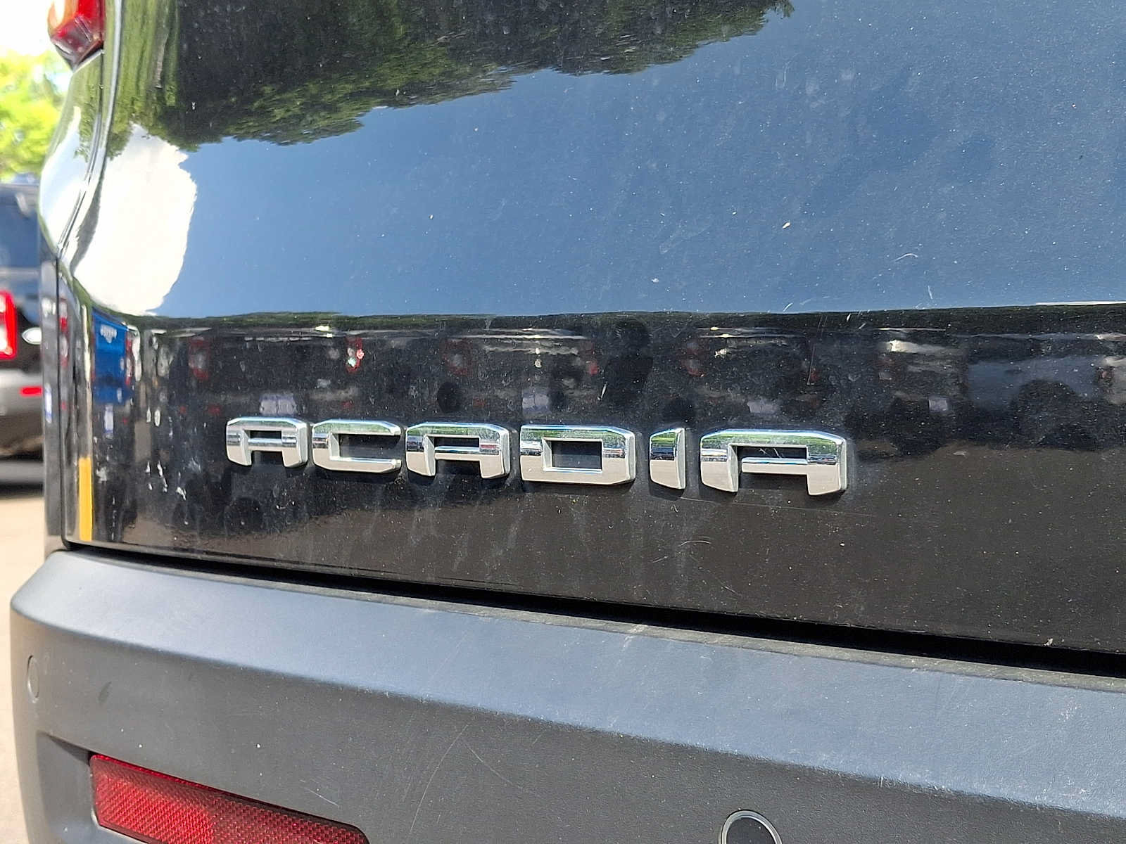 Used 2023 GMC Acadia SLE AWD/4WD image 29