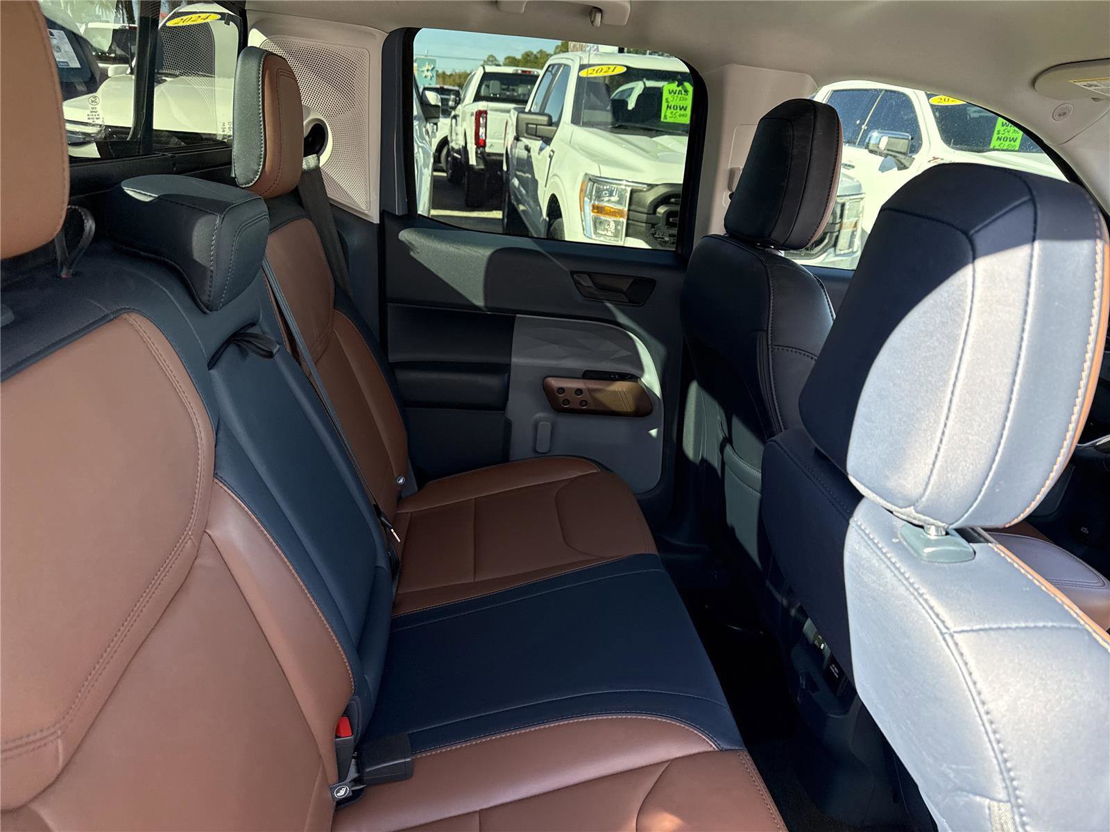 Certified 2024 Ford Maverick Lariat w/ FX4 Off-Road Package image 20