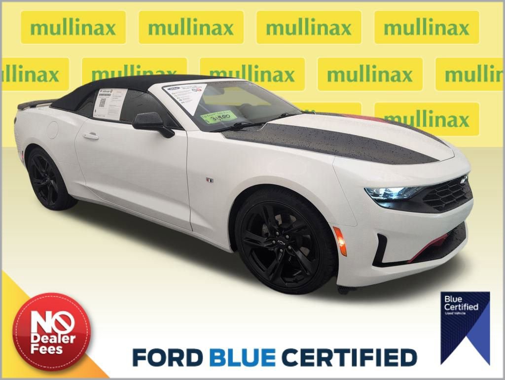 Used 2023 Chevrolet Camaro LT w/ RS Package image 7