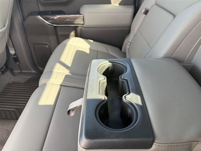 Used 2020 Chevrolet Silverado 1500 LTZ w/ LTZ Premium Package AWD/4WD image 27