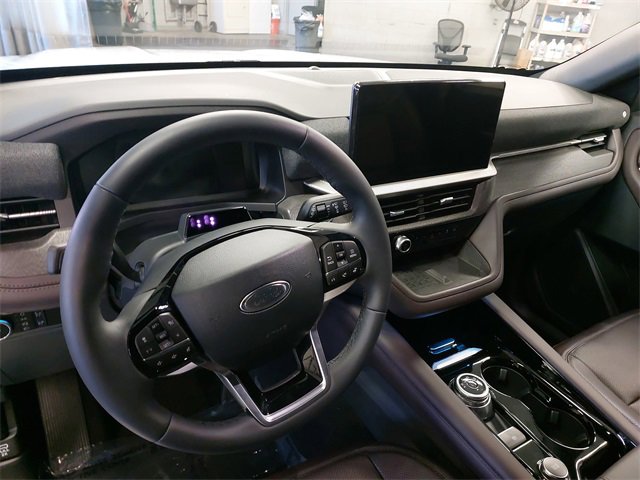 Certified 2025 Ford Explorer Platinum w/ Ultimate Package image 16