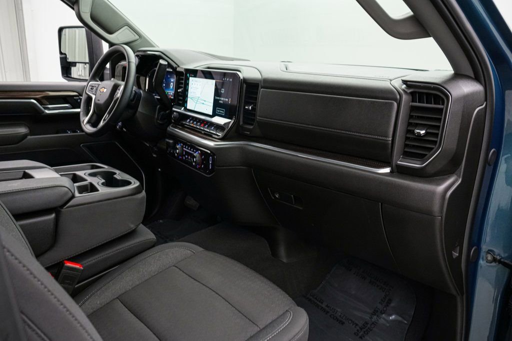 Used 2025 Chevrolet Silverado 2500 LT w/ Texas Edition image 22