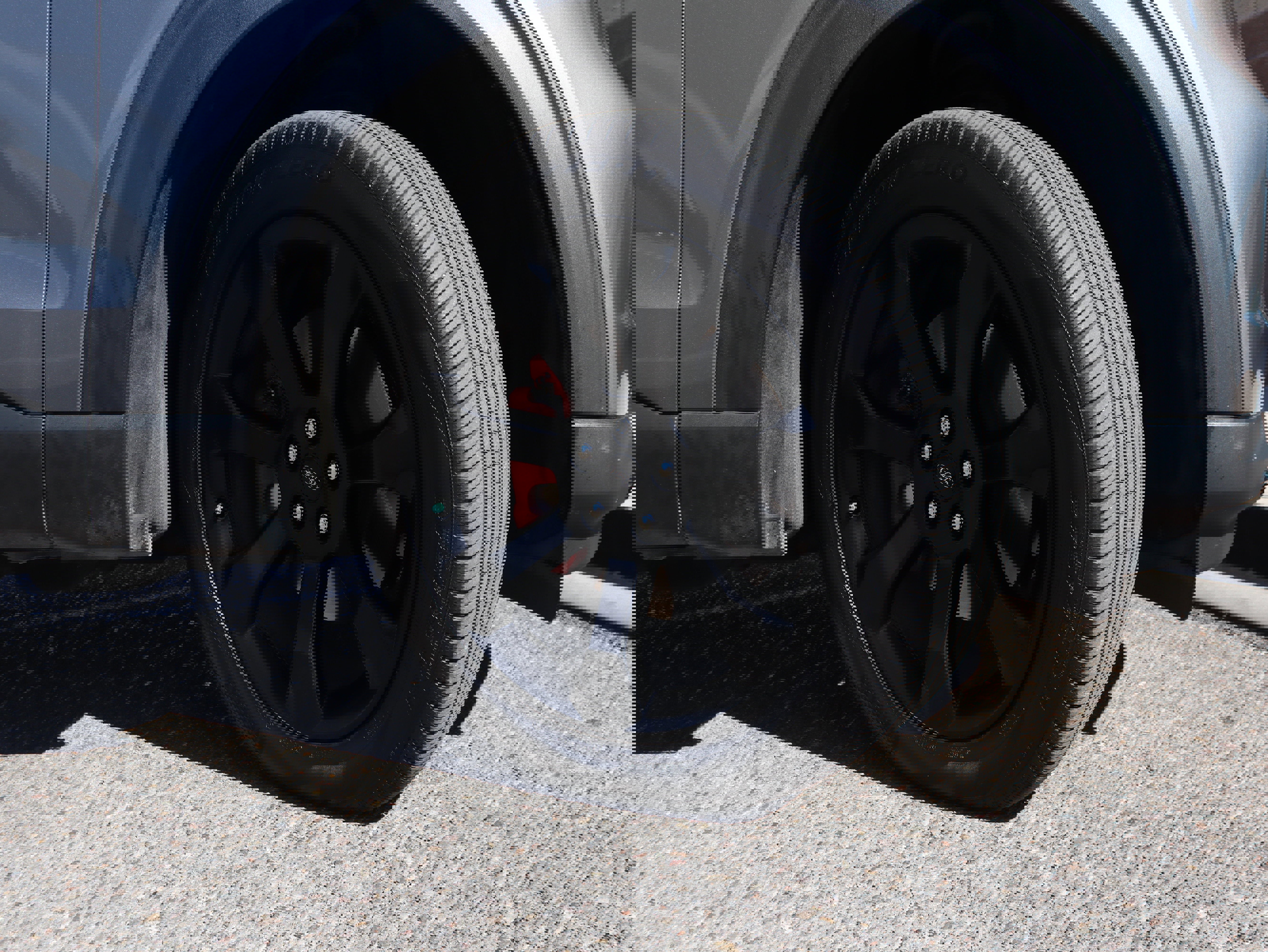 Certified 2024 Ford Explorer ST w/ Equipment Group 401A image 13