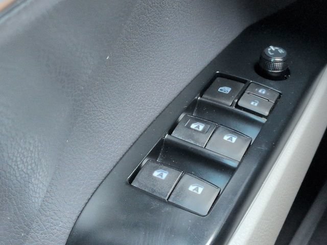 Used 2019 Toyota Camry LE FWD image 14