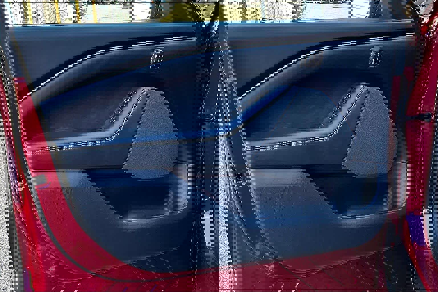 Certified 2025 Ford Mustang Mach-E Select w/ Comfort Package Lite image 23