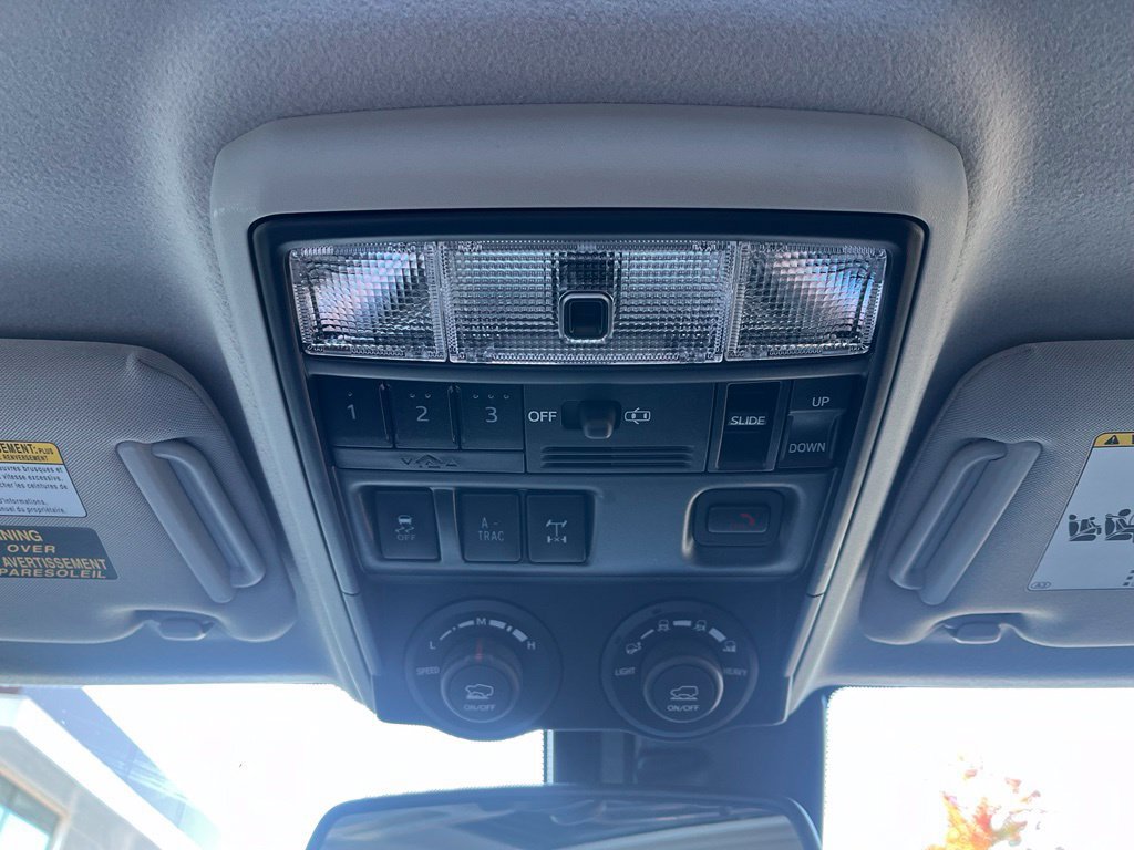 Used 2023 Toyota 4Runner TRD Off-Road Premium w/ Off Road Premium Plus Package AWD/4WD image 36