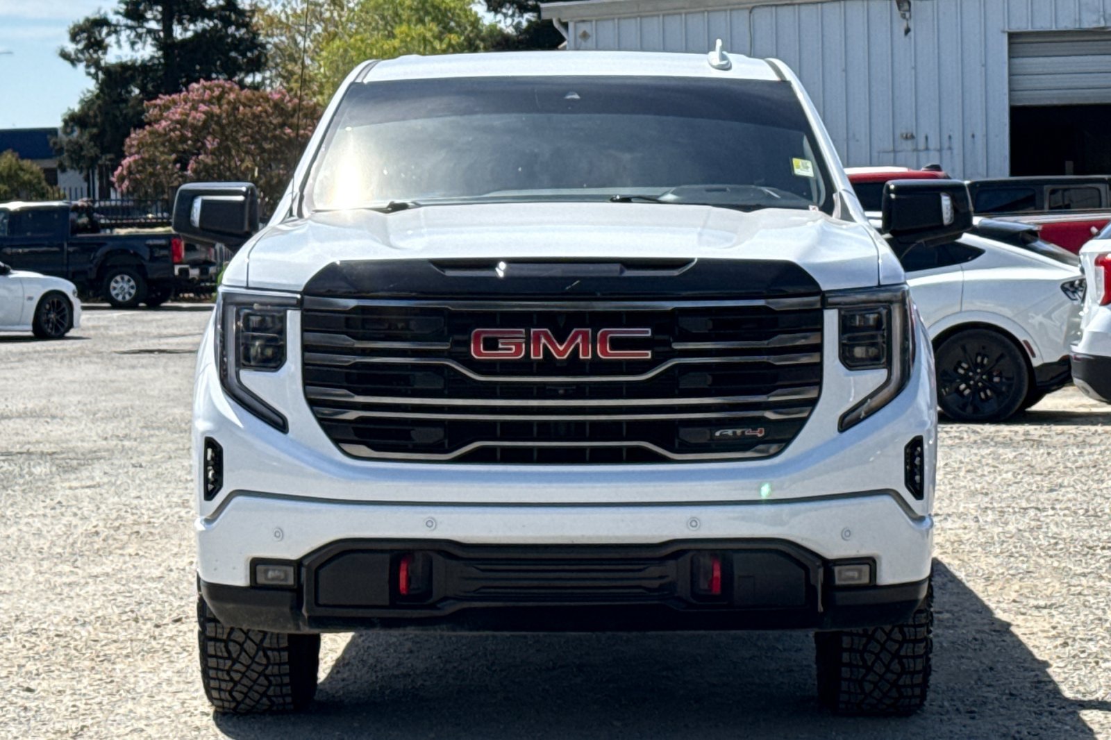 Used 2025 GMC Sierra 1500 AT4 AWD/4WD image 11