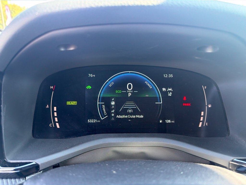 Used 2025 Toyota Camry SE FWD image 17
