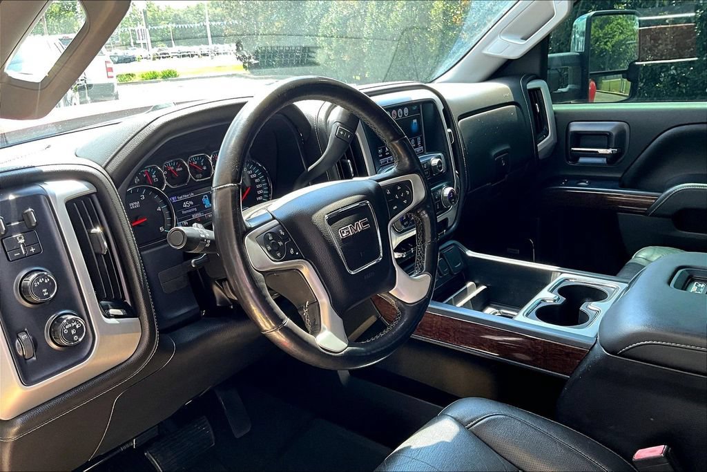 Used 2018 GMC Sierra 3500 SLT w/ Duramax Plus Package AWD/4WD image 10