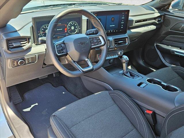 Certified 2025 Ford Mustang Coupe RWD image 10