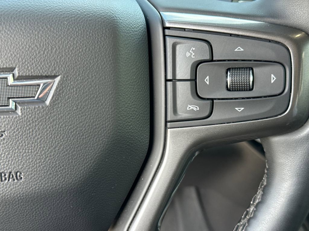 Used 2024 Chevrolet Silverado 1500 ZR2 w/ Technology Package AWD/4WD image 17